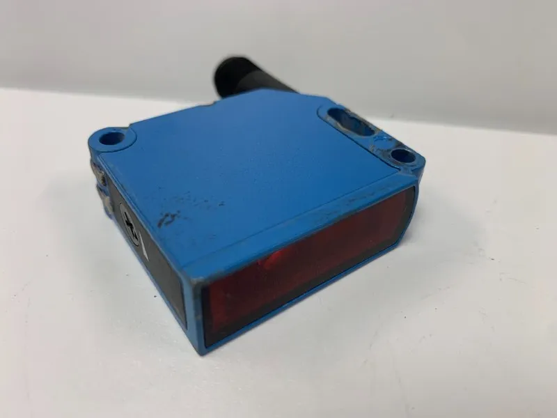 Фотоэлектрический датчик SICK WL12-3P2431 W12-3 Retroreflective Photoelectric Se