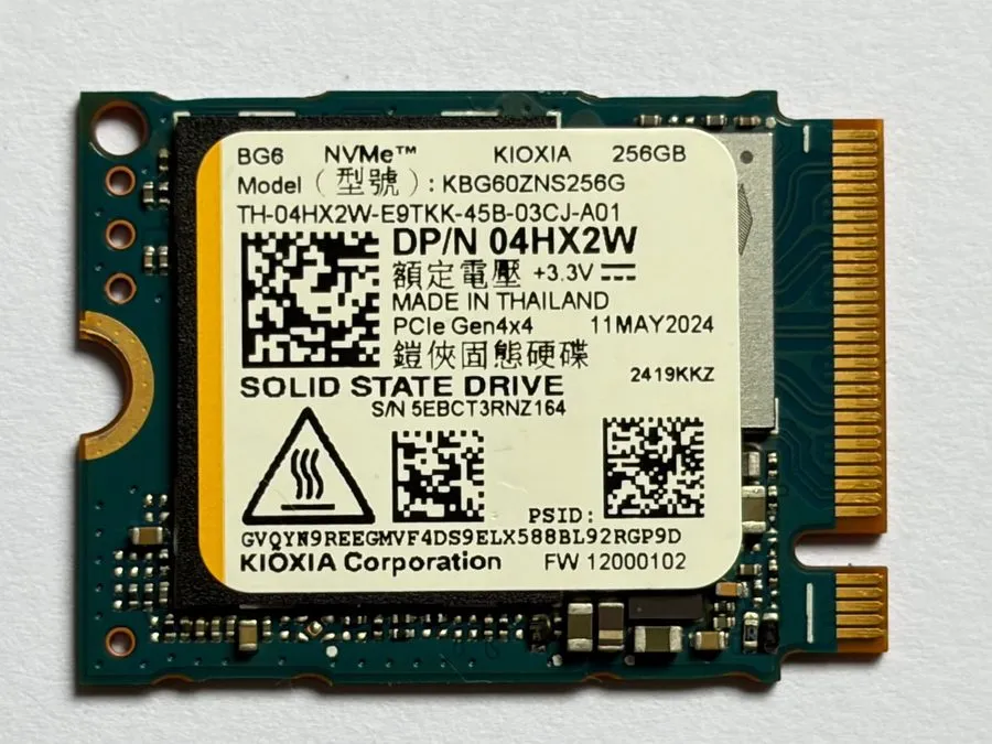 SSD-накопитель Kioxia 2230mm KBG60ZNS256G 256GB M.2 NVMe Gen 4.0 x 4 SSD 04HX2W