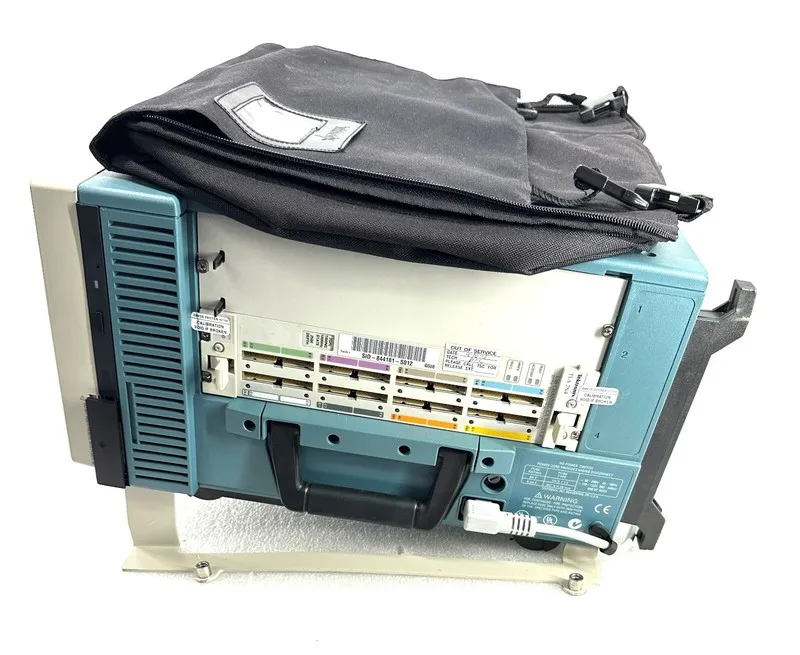 Логический анализатор Tektronix TLA714 Logic Analyzer Color Portable Mainframe