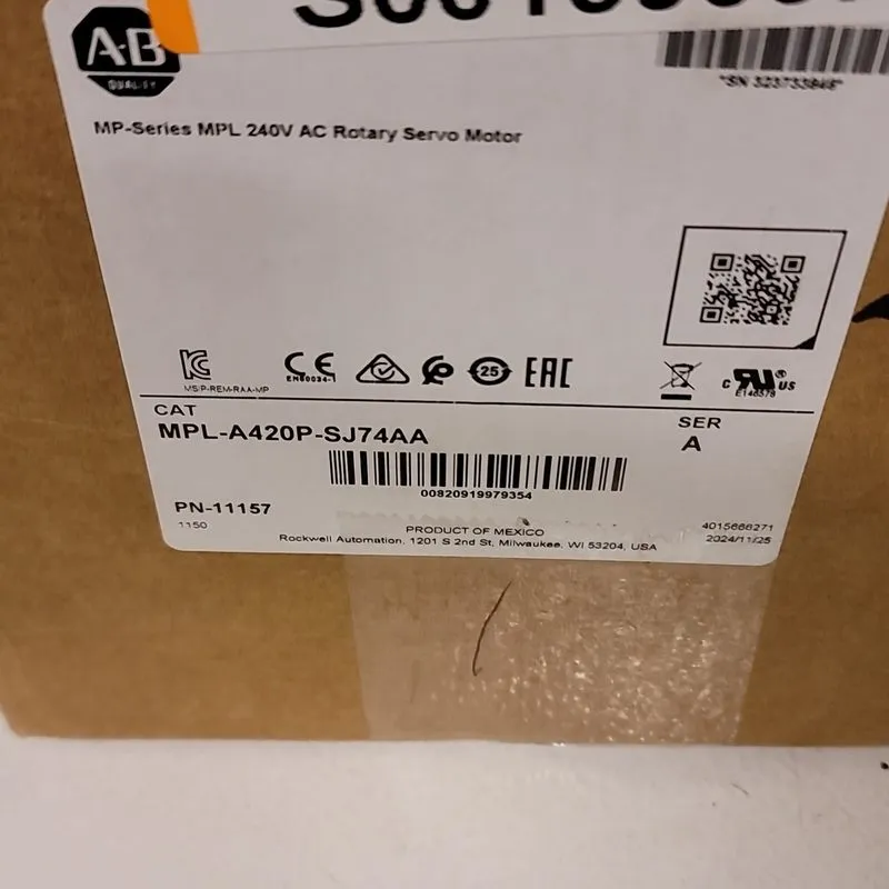 Серводвигатель Packaging Line Servo Motor Allen-Bradley MPL-A420P-SJ74AA 2kW — фото лота 1
