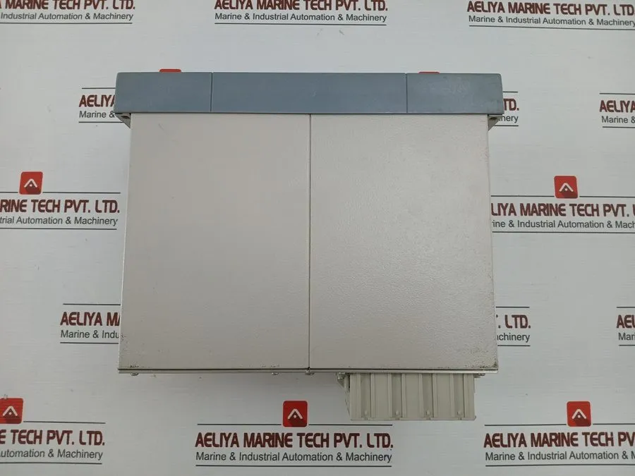 Реле защиты SIEMENS 7SS5251-5FA01-1AA1/EE Busbar Protection Relay 48-250VDC (Not