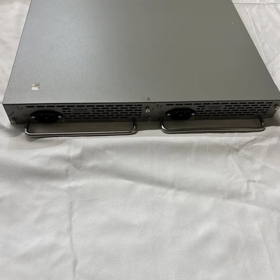 Коммутатор Allied Telesis AT-9924T-EMC-20 24-Port Advanced Layer 3 Gigabit Switc — фото лота 4