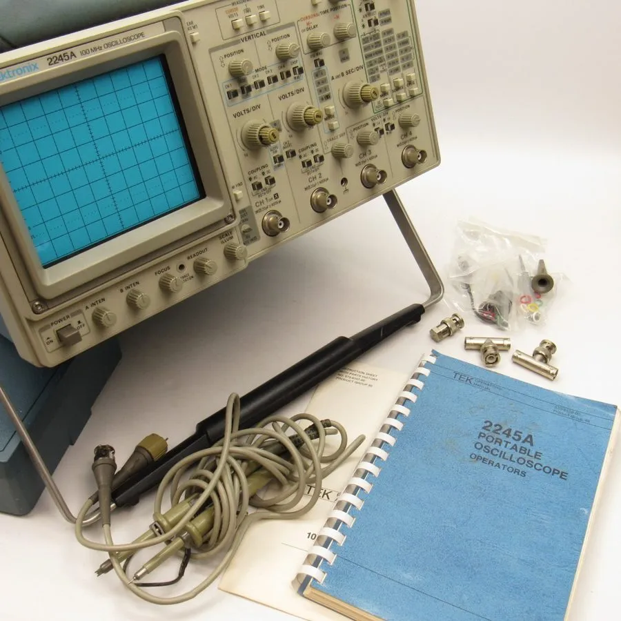 Осциллограф Tektronix 2245A 100MHz 4 Channel Analog Oscilloscope