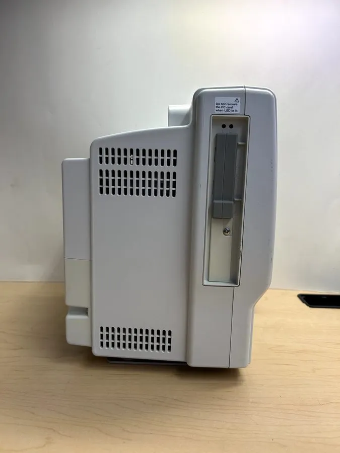 Монитор пациента FUKUDA DENSHI DYNASCOPE DS-7100 PATIENT MONITOR