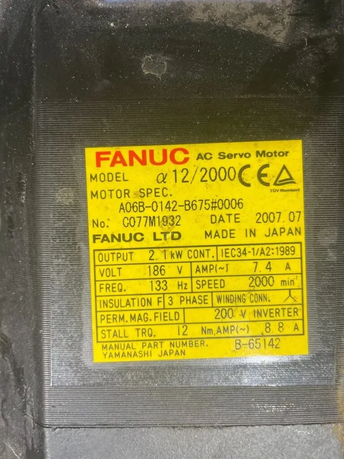 Серводвигатель Fanuc A06B-0142-B675 A12/2000 AC Servo Motor A64 2000 RPM 2.1KW 7