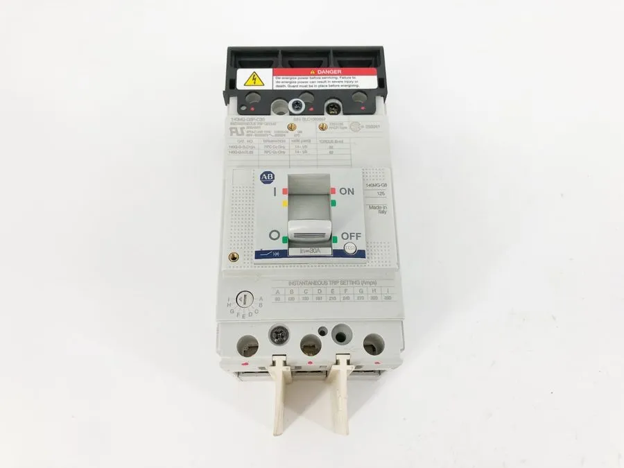 Автоматический выключатель Allen Bradley 140MG-G8P-C30 Circuit Breaker 30A 3P 48