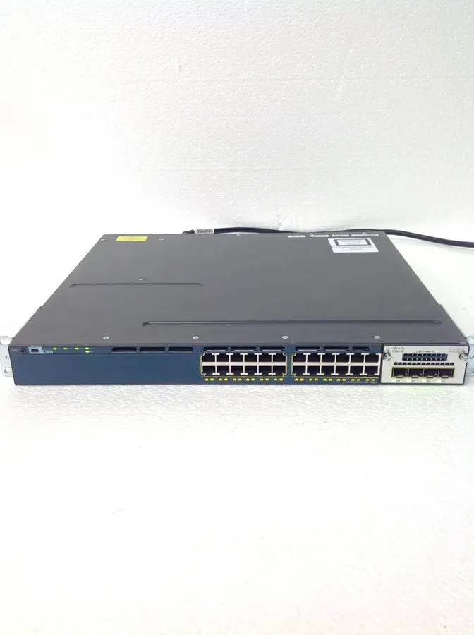 Коммутатор Cisco Catalyst 3560-X WS-C3560X-24P-L PoE Gigabit Switch w/ C3KX-NM-1