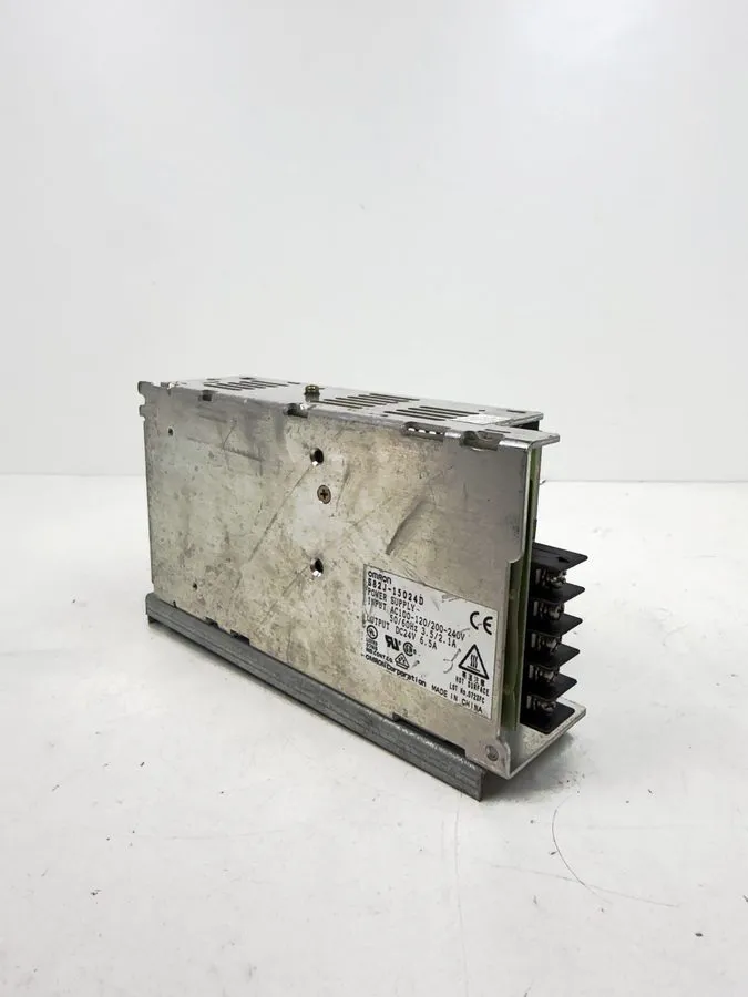 Блок питания Omron S82J-15024D Power Supply 24VDC 6.5A 150W DIN Rail Mount 100-2 — фото лота 1