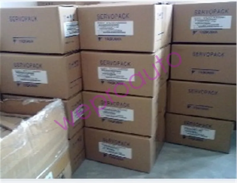 Сервопривод 1Pc Yaskawa SGDV-590A11A002000 mz