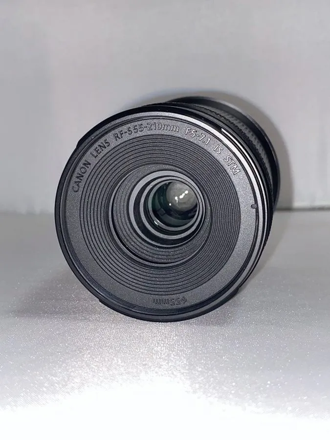 Объектив Canon RF-S 55-210mm f/5-7.1 IS STM Telephoto Lens Bundle — фото лота 1