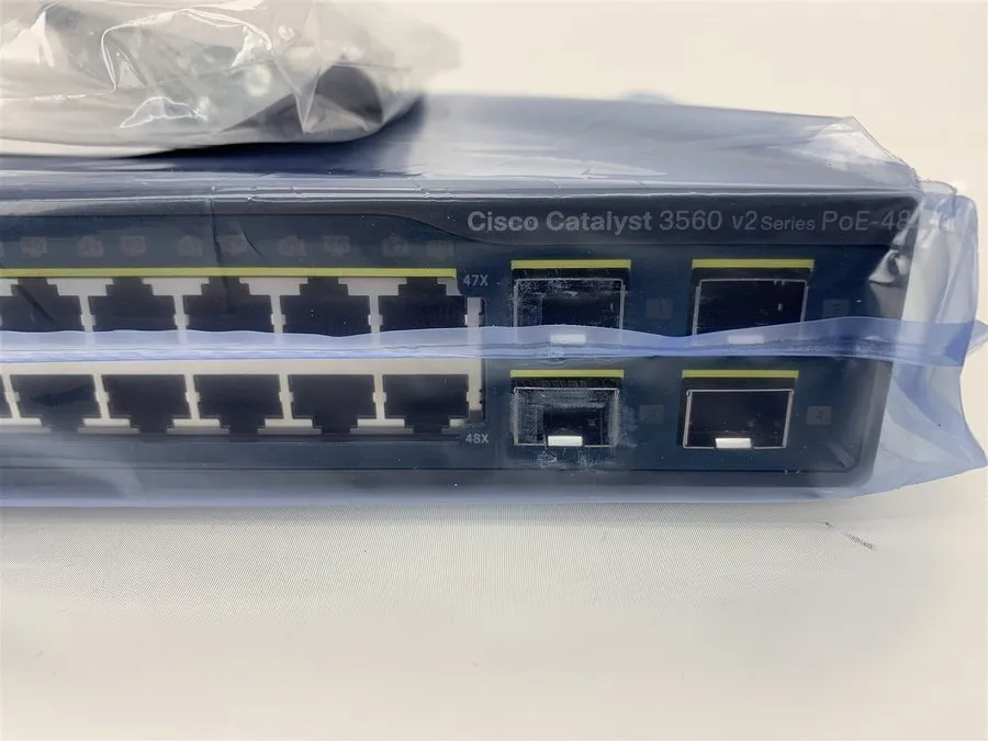 Коммутатор Cisco WS-C3560V2-48PS-S Catalyst 3560 V2 48-Port PoE Switch 4x SFP