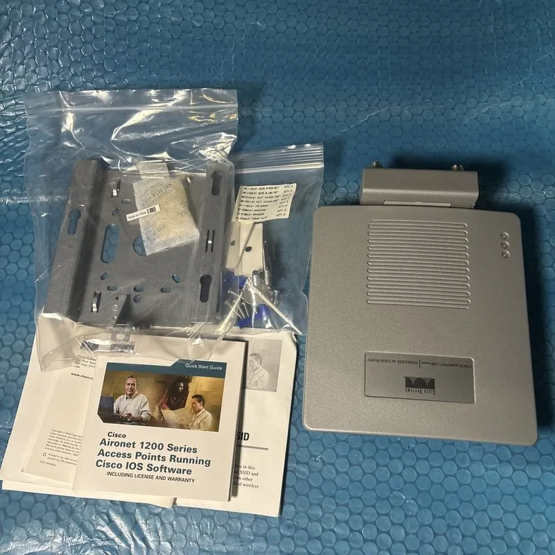 Точка доступа Wi-Fi Cisco Aironet 1200 Series Wireless Access Point AIR-AP1232AG — фото лота 1