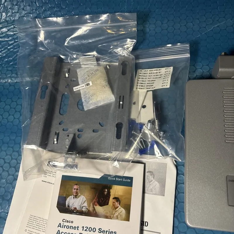Точка доступа Wi-Fi Cisco Aironet 1200 Series Wireless Access Point AIR-AP1232AG — фото лота 3