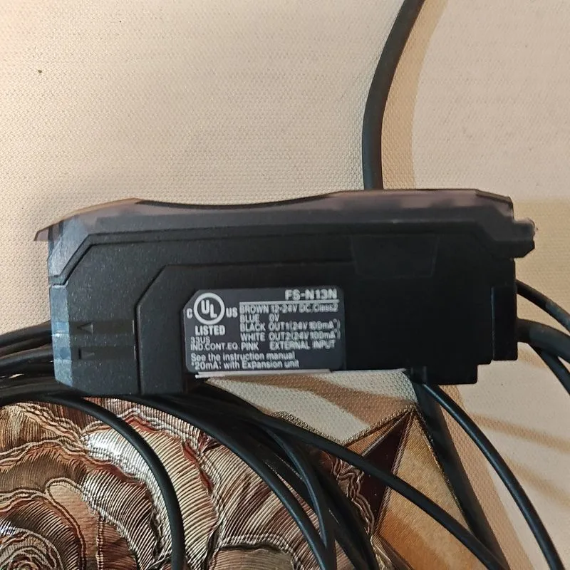 Датчик One Keyence FS-N13N Fiber Optic Sensor — фото лота 3