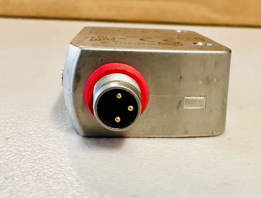 Датчик Keyence LR-ZB250C3P Sensor w/ M8 Connector Sn 250mm