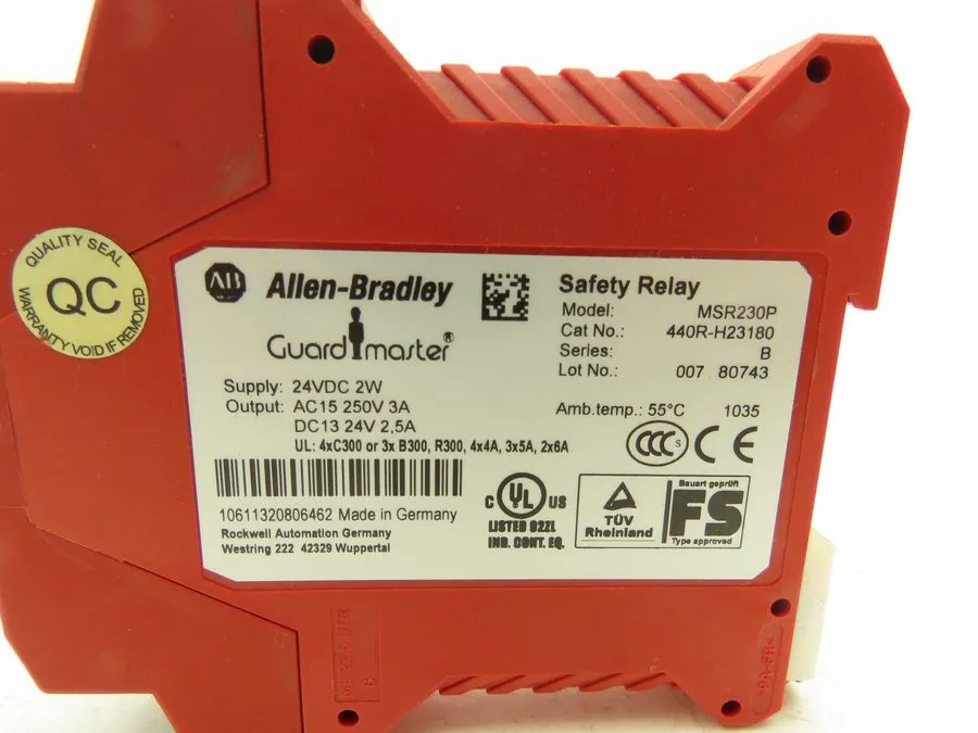 Реле безопасности Allen Bradley 440R-H23180 /B MSR230P Safety Relay 24VDC 2W 3A