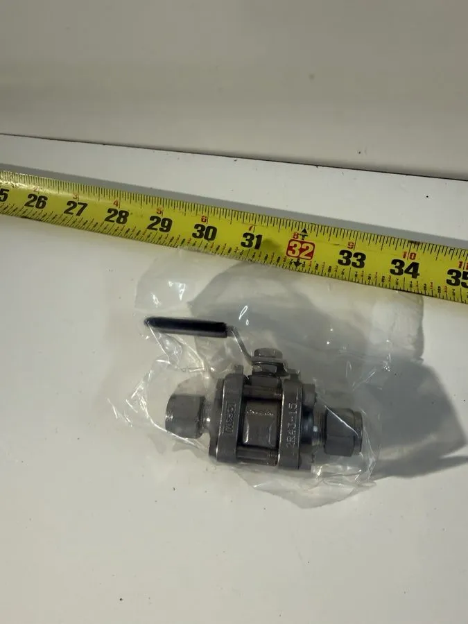 Клапан Swagelok 3/8” Ball Valve SS-62TS6-NL Stainless Steel Tube Fitting U.S.A — фото лота 1