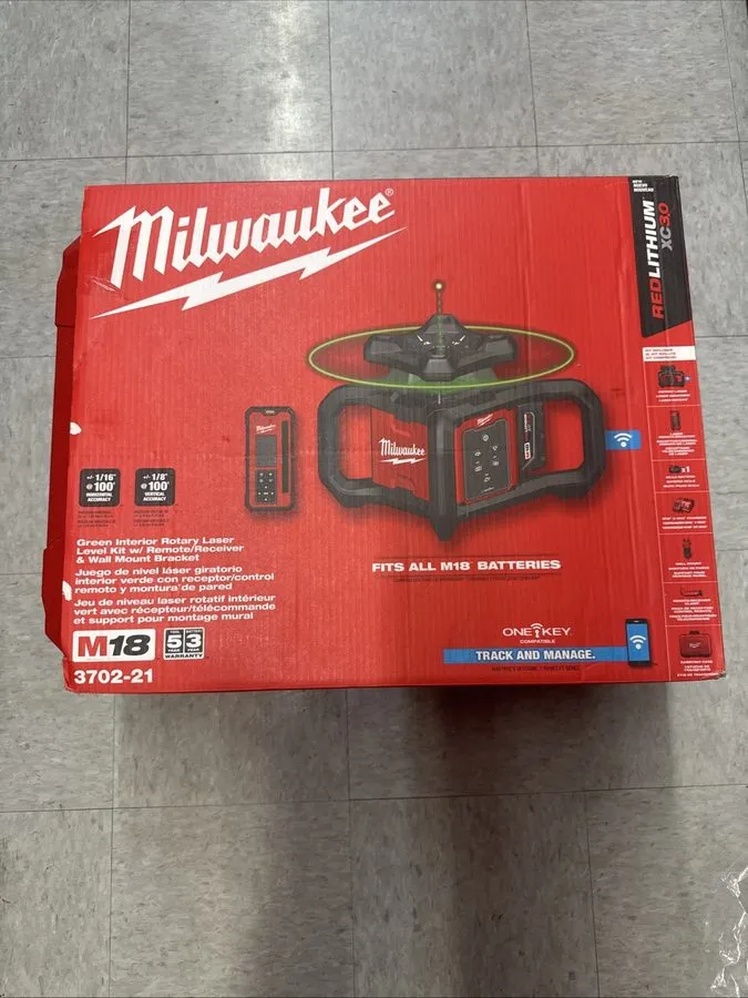 Нивелир Milwaukee 3702-21 M18 Green Interior Rotary Laser Level Kit W/remote