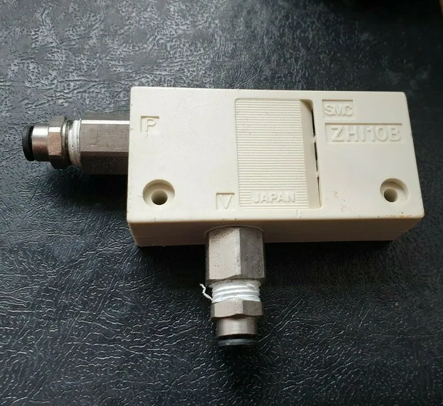 Вакуумный эжектор SMC ZHI10B VACUUM EJECTOR (IN31S1B3)