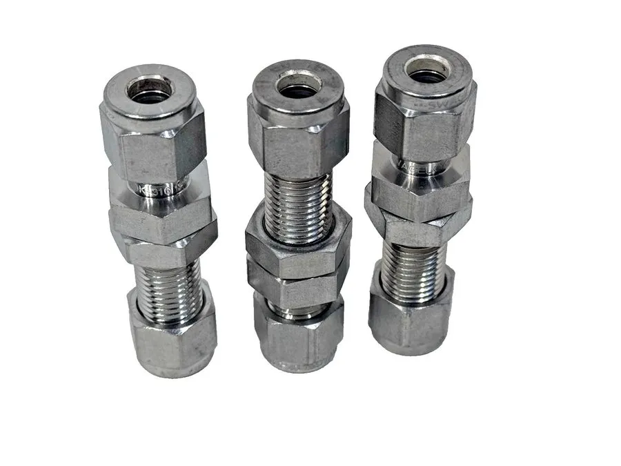 Фитинг Swagelok SS-400-61 Stainless Steel Tube Fitting, Bulkhead Union MFGD