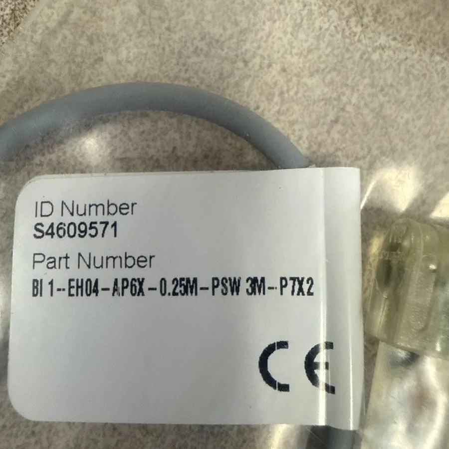 Датчик приближения Turck BI-1-EH04-AP6X-0.25-PSW3M-P7X2/ 4609571 Proximity Senso — фото лота 2