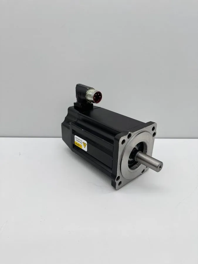 Серводвигатель ALLEN BRADLEY VPL-B1002M-CK12AA 3 PHASE SERIES 6000 RPM AC SERVO