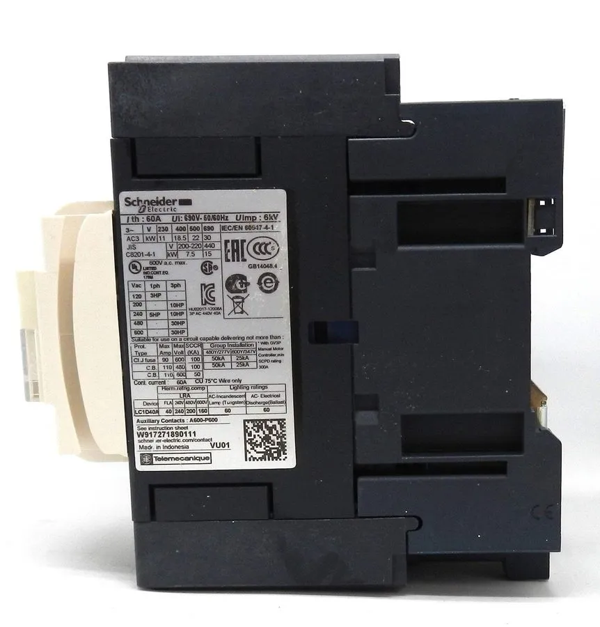Контактор Schneider Electric TeSys D LC1D40A Contactor 40A 3P 110V AC Coil