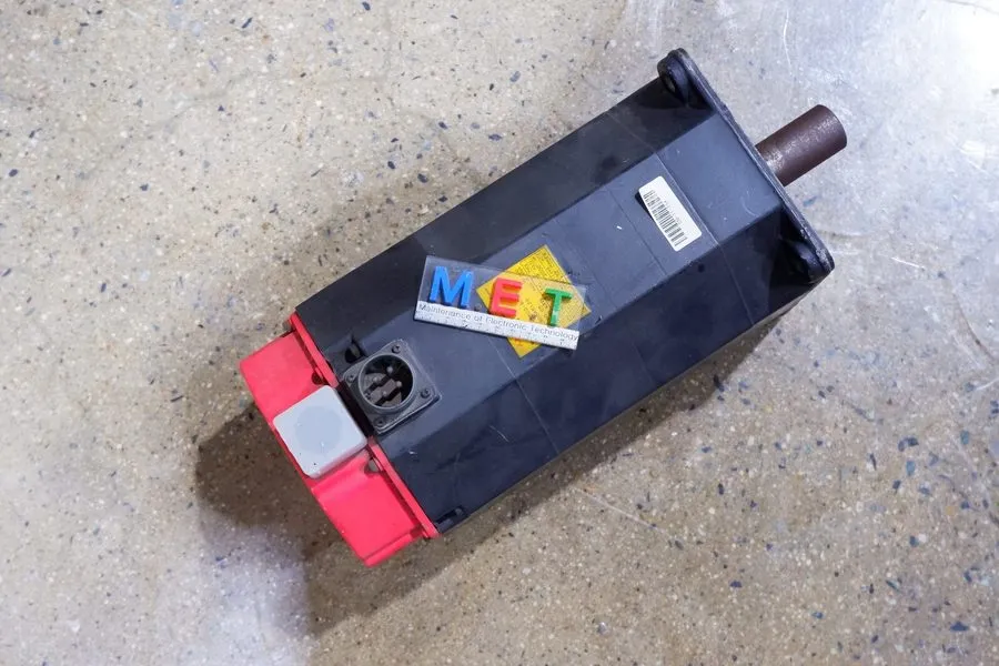 Серводвигатель GE Fanuc A06B-0502-B002 #7000 20S AC Servo Motor W/Pulse Coder