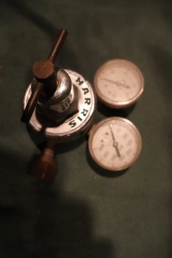 Трубопроводная арматура Harris Compressed Gas Regulator Model# 25-100 UL Listed