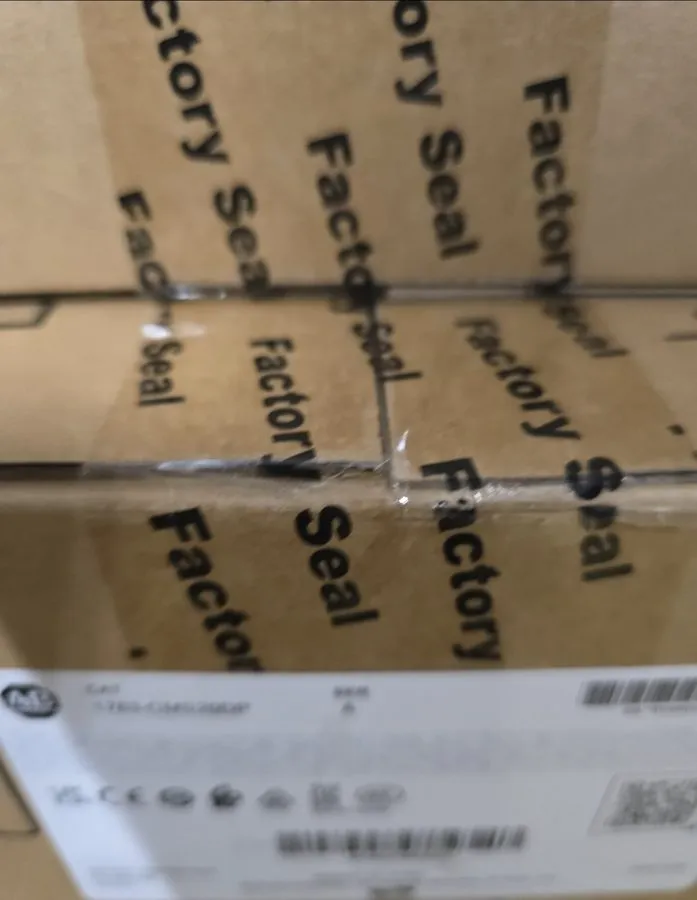 Коммутатор 1783-CMS20DB Allen Bradley Stratix 5200 20 Port Switch