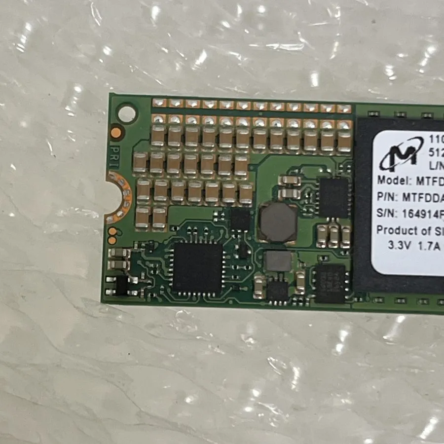 SSD-накопитель Micron 1100 512GB M.2 SATA III Internal SSD Green PCB MTFDDAV512T