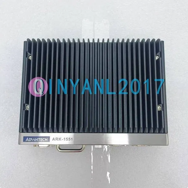 Промышленный компьютер Advantech ARK-1551-U0A1/4305UE Industrial computers