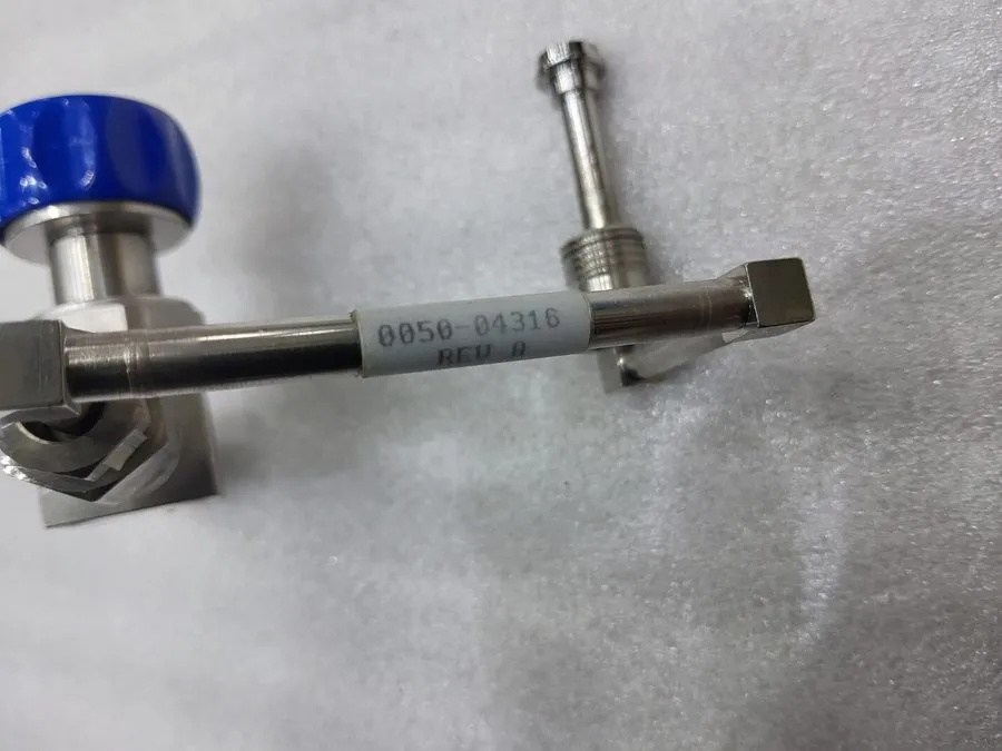 Клапан Swagelok 6LVV-DPRFR4-P VIM-VAR UHP Diaphragm 1/4” Sealed Valve VCR Fittin