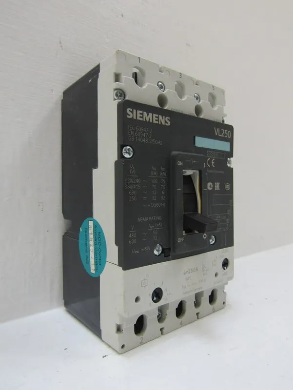 Автоматический выключатель Siemens Over-current Tripper Circuit Breaker 3VL9325- — фото лота 3