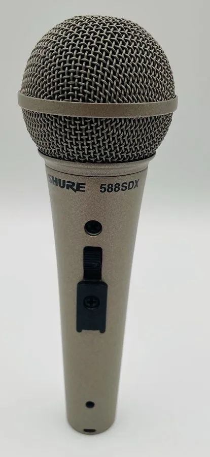Микрофон Shure 588SDX Dynamic Cardioid Microphone Handheld Vocal Mic — фото лота 1