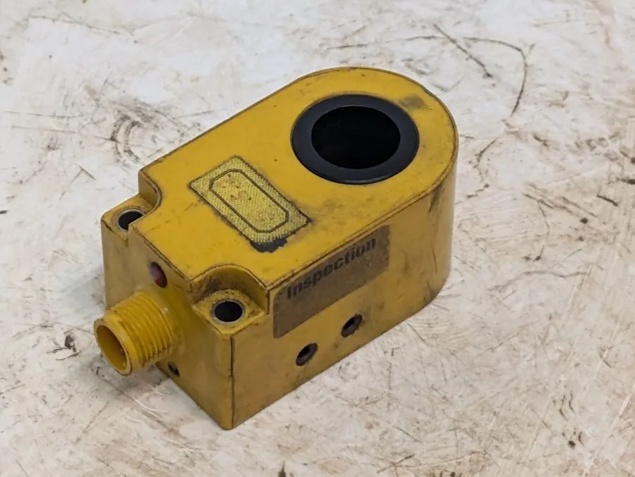 Датчик приближения TURCK Bi15R-W30-DAP6X-H1141 Proximity Sensor
