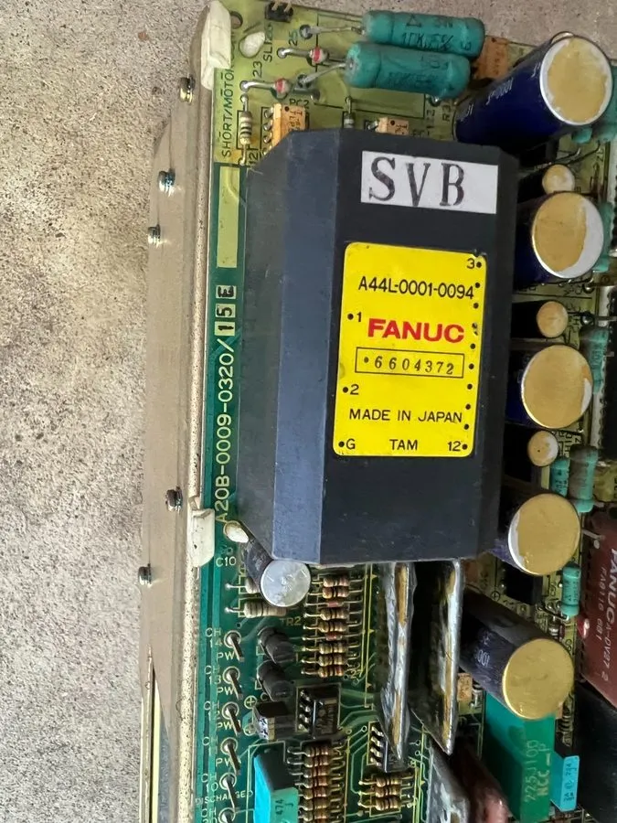 Сервоусилитель FANUC VELOCITY CONTROL UNIT A06B-6047-H003 A20B-0009-0320/11D