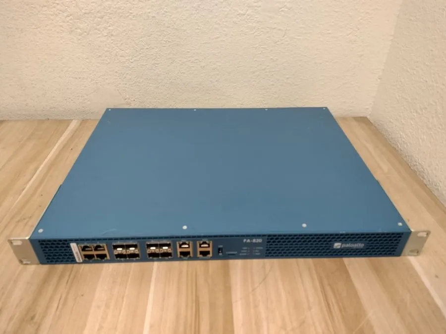 Межсетевой экран Palo Alto Networks PA-820 12-Port 1U Rackmount Firewall Securit