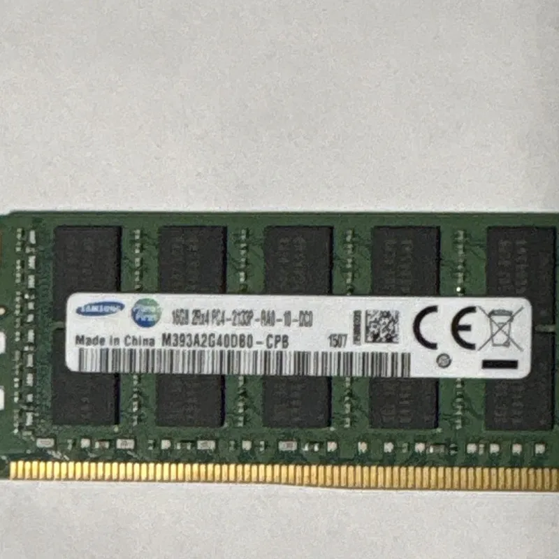 Модуль памяти Samsung 16GB M393A2G40DB0-CPB, PC4-2133P-RA0-10-DC0 DDR4, ECC Regi