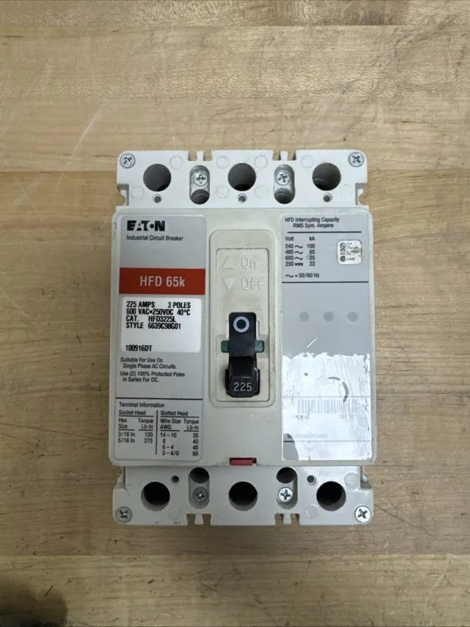 Автоматический выключатель EATON HFD3225 225A 3-POLE CIRCUIT BREAKER, 65KA@480V 