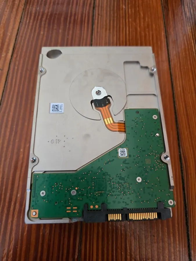 Жёсткий диск Seagate IronWolf Pro 10TB SATA 7.2K RPM 256MB 6Gb/s NAS HDD ST10000 — фото лота 1