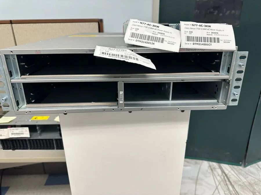 Коммутатор N77-C7702 CISCO NEXUS 7700 2 SLOT CHASSIS W/ 2 X N77-AC-3KW