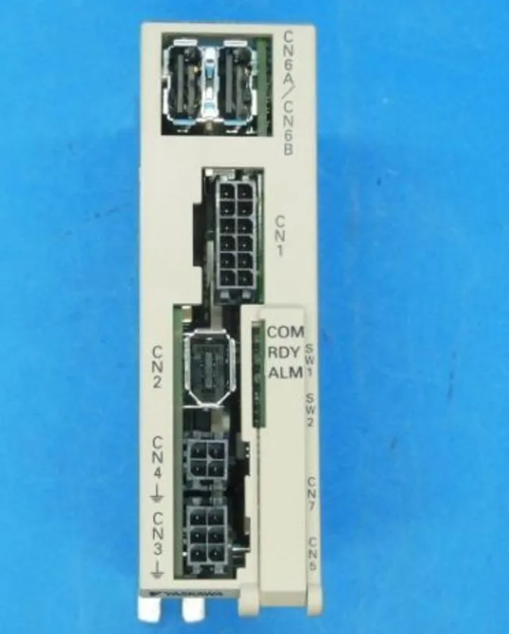 Сервопривод Yaskawa SGDV-2R9E11A SERVOPACK Unused In Storage From Japan