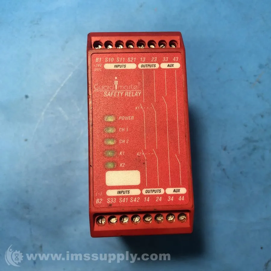 Реле безопасности Allen Bradley 440R-ZBL220Z24 Safety Relay 24VDC Ser A