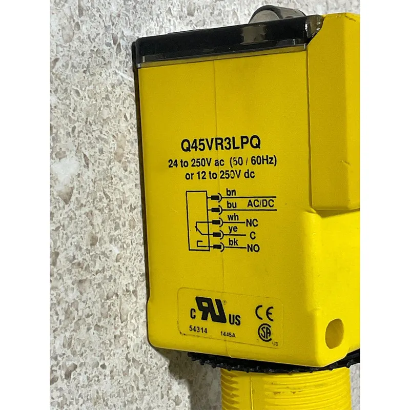 Фотоэлектрический датчик Banner Q45VR3LPQ 54314 Retroreflective Photoelectric Se
