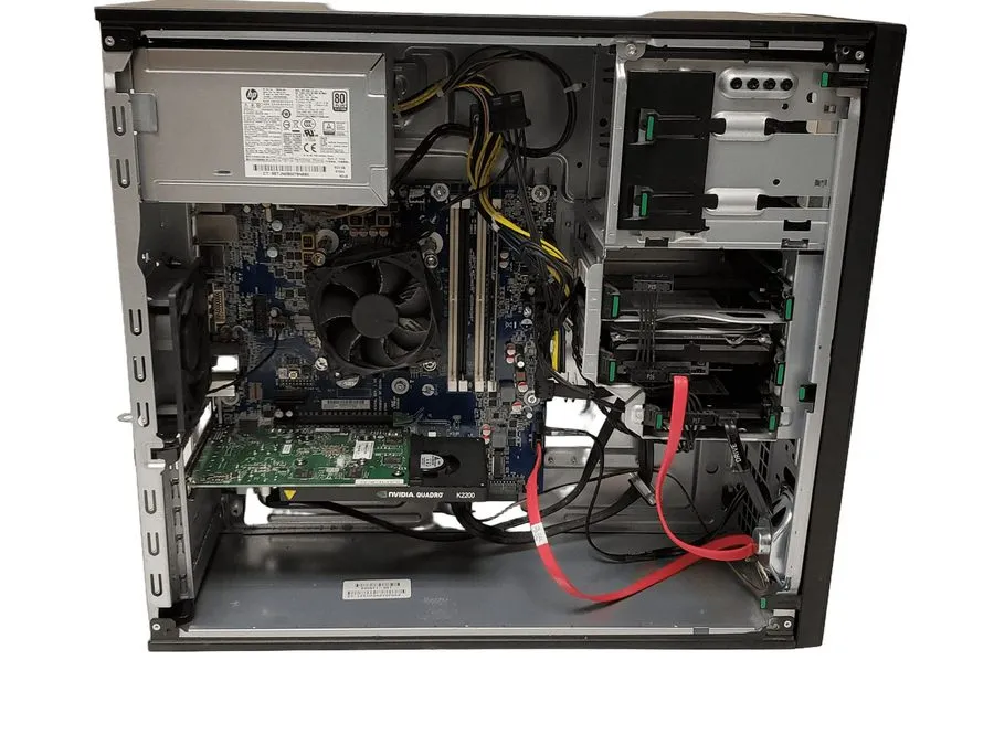 SSD-накопитель HP Z240 Tower Workstation i7-6700 16GB Ram 256GB NVMe SSD DVD-RW