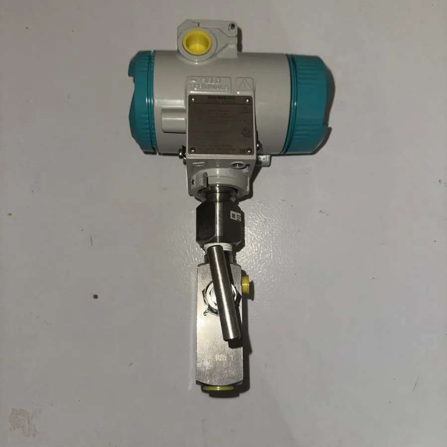 Датчик давления Siemens 7MF4033-1FA10-1NC7-Z SITRANS P D-76181 Pressure Transmit