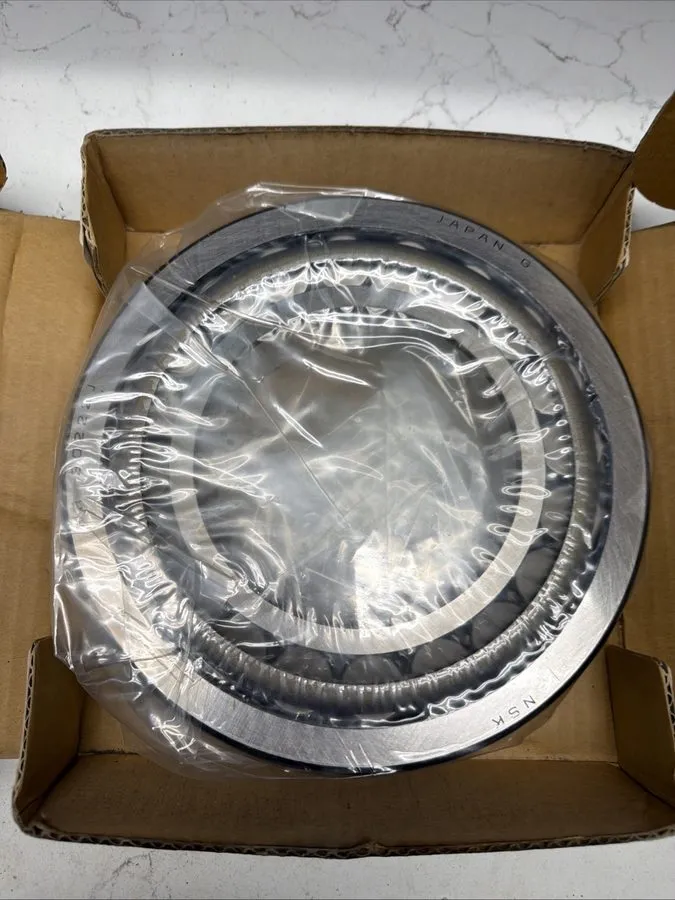 Подшипник NSK HR30222J Tapered Roller Bearing FNFP