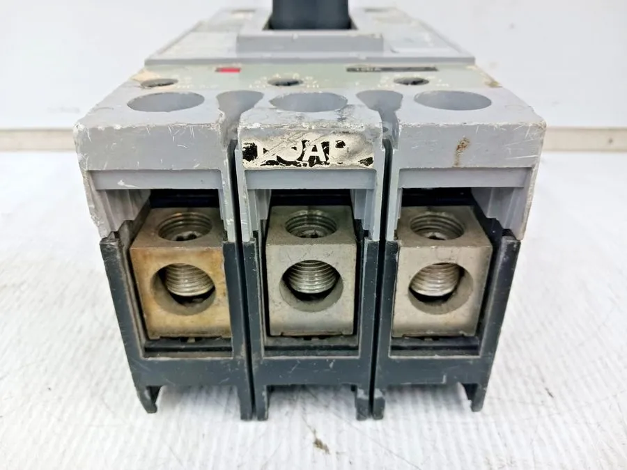 Автоматический выключатель Siemens HFD63F250 Sentron Series Circuit Breaker 250A