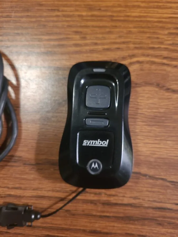 Торговое оборудование LOT 3x Motorola CS3070 Handheld LED Single-Line Laser Barc — фото лота 1